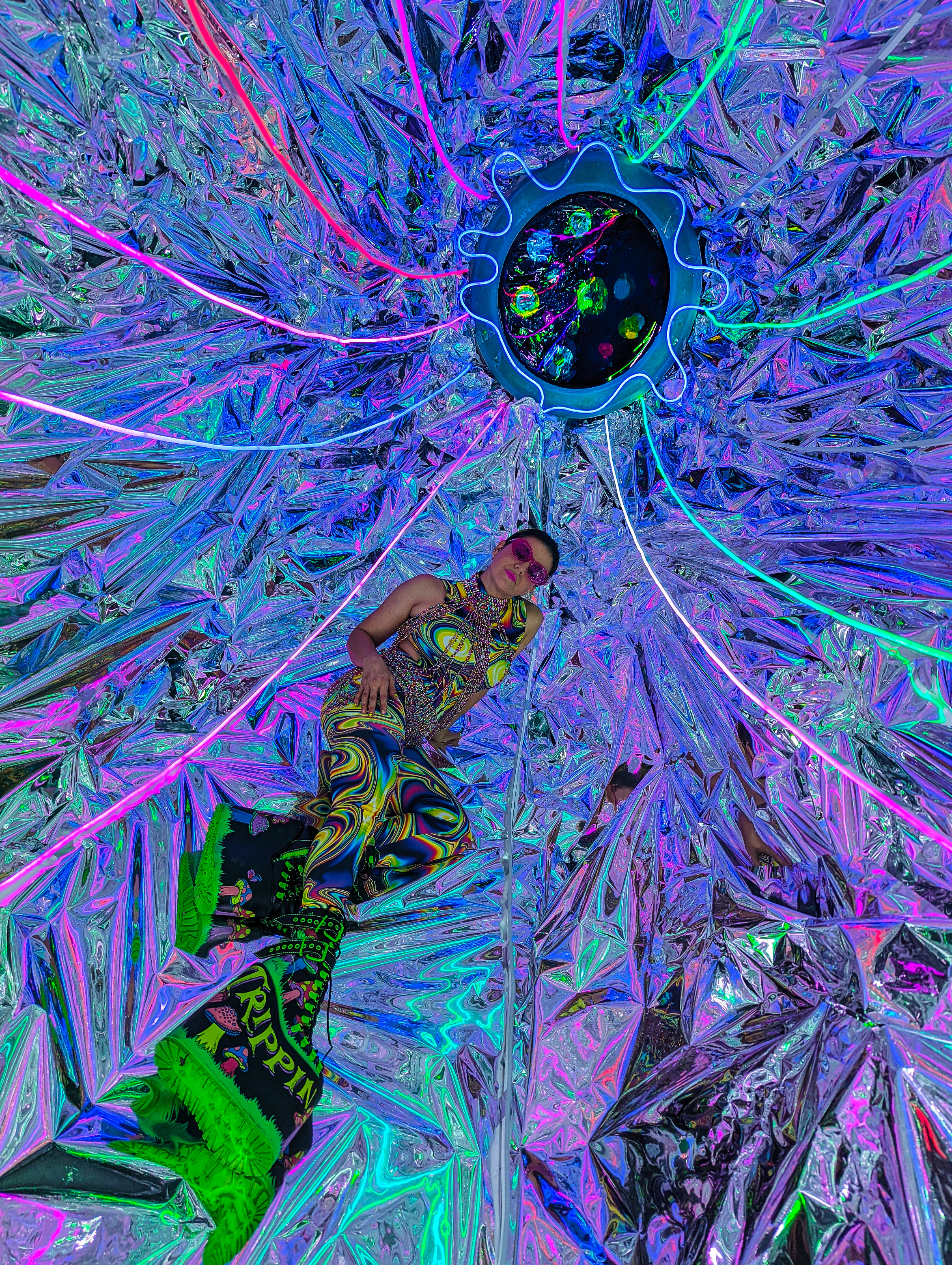 DEEP DIIIVE (2022) by Haiiileen – immersive reflective installation at The Bass Museum featuring iridescent materials, LED lighting, and sound by @_donzii.